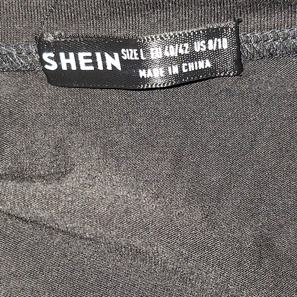 SHEIN Black Short Sleeve Tee with Fun Print - Picture 5 of 6